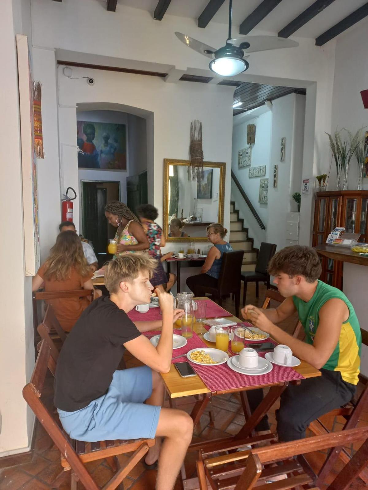 Studio Do Carmo Galeria De Artes E Pousada Salvador Eksteriør billede